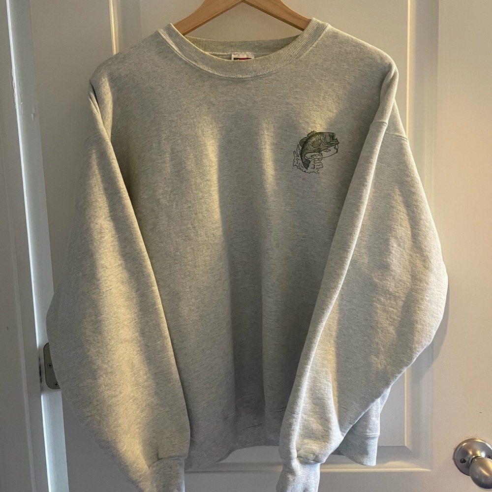 VINTAGE 90s fishing crewneck
